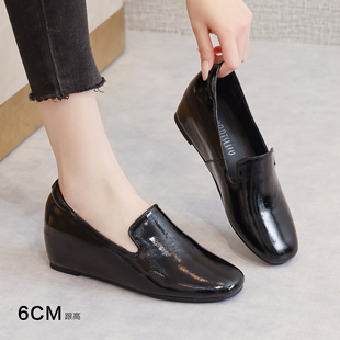 方头舒适中跟软底通勤女鞋 内增高乐福鞋 女真皮一脚蹬英伦风小皮鞋