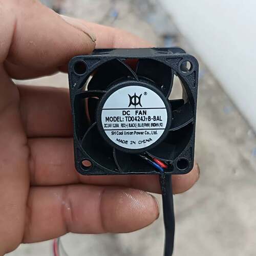 可维修TD0424J7-B-BAL直流风扇，24V 0.25A，4议价