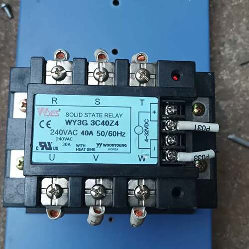 可维修韩国云永固态继电器WYF3G 3C40Z4，240VAC40