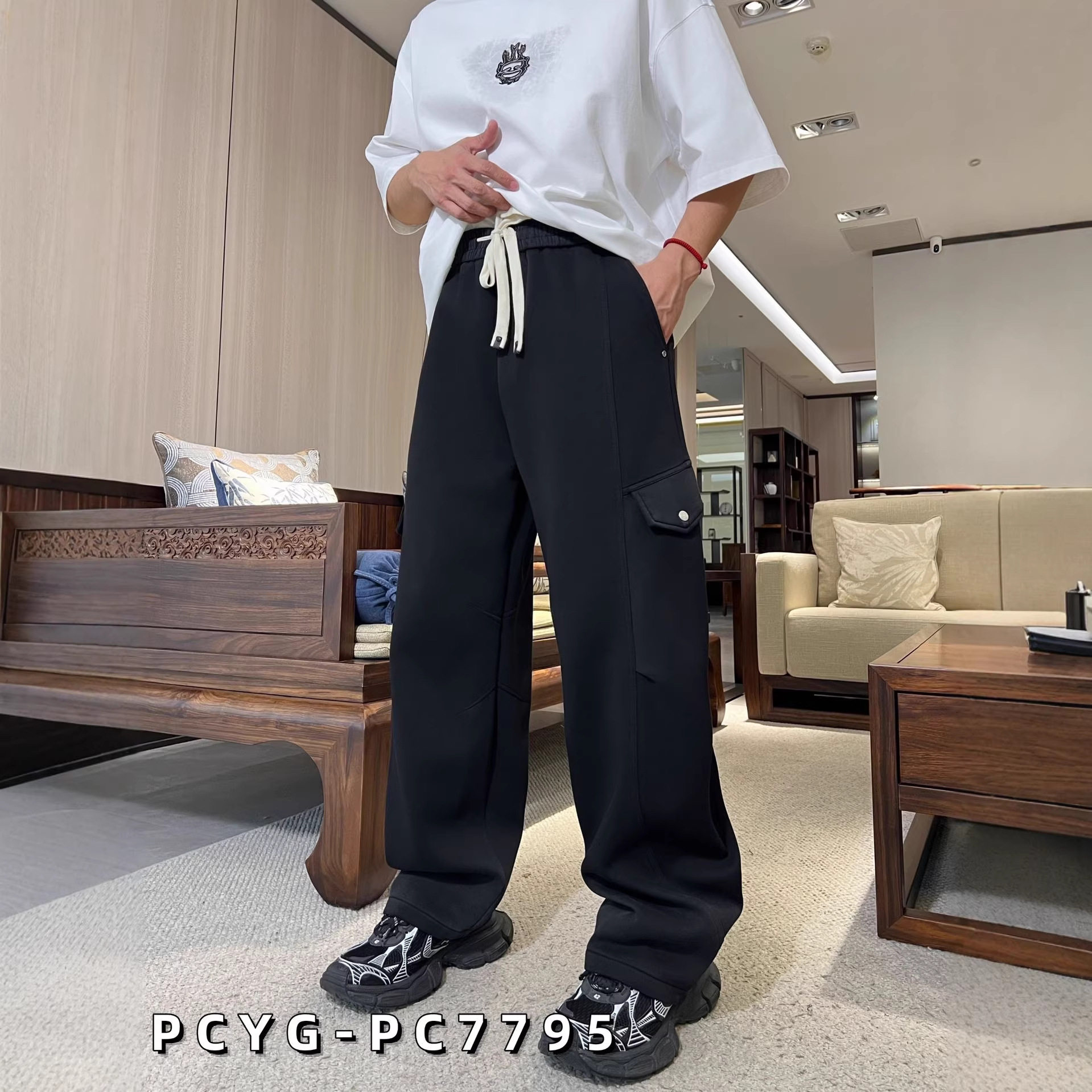 加肥加大码休闲工装裤直筒裤黑色男装春夏时尚潮牌简约垂感300斤