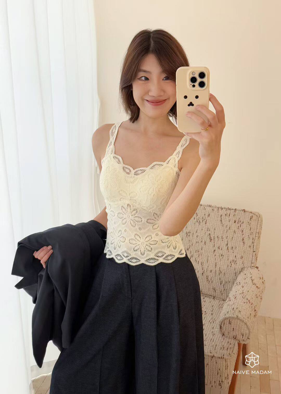 NAIVE MADAM25277勾花蕾丝吊带背心女内搭设计感小众性感镂空美背