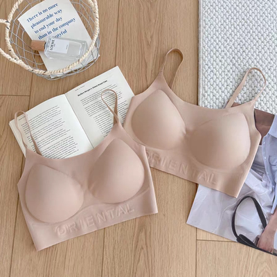 四季青内83爆款文胸粉底液隐形内衣胸垫一体式不透果冻软支撑美背