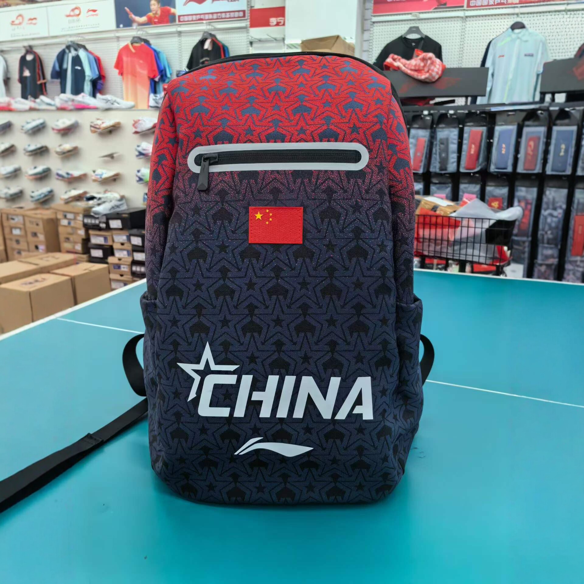 李宁新款乒乓球大容量双肩背包