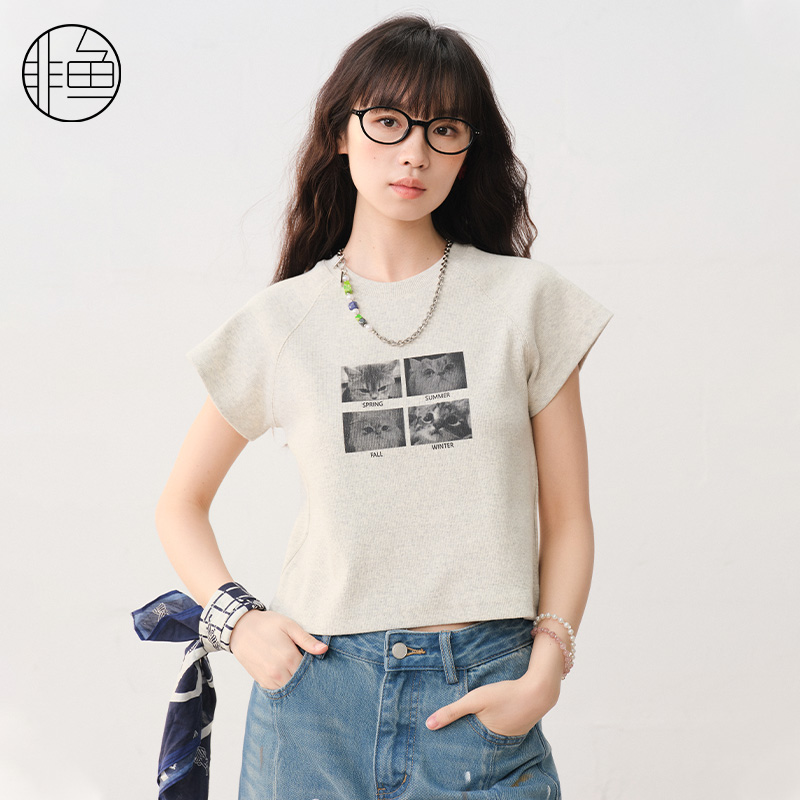 非鱼2025夏季新款猫咪印花短袖T恤设计感套头显瘦短休闲女上衣