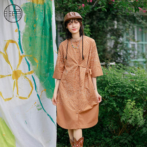 非鱼2024春季女装连衣裙重工刺绣连衣裙文艺复古五分袖女裙子