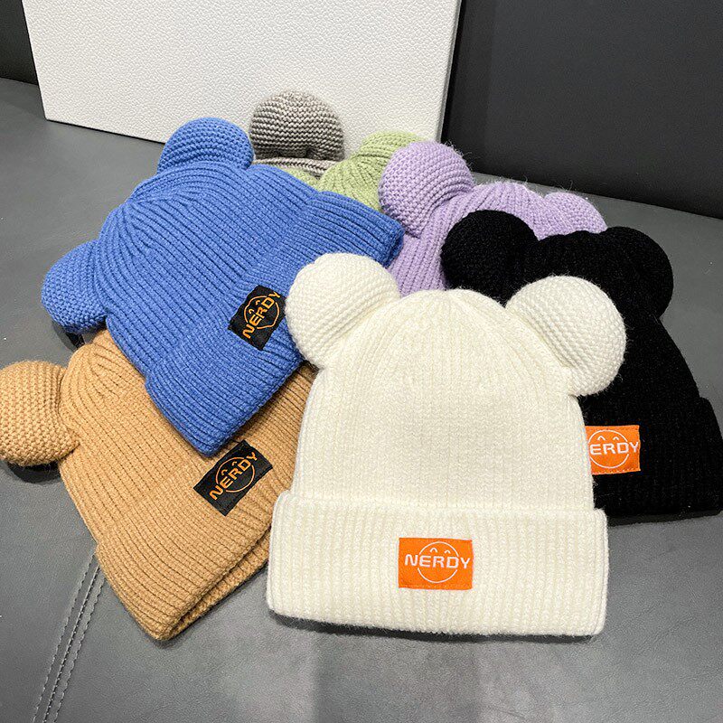 HONG KONG PURCHASING AUTUMN AND WINTER CUTE EARS THICKENED WARM WOOLEN HAT WOMENS EAR PROTECTION CASUAL AND VERSATILE KNITTED HAT TIDE