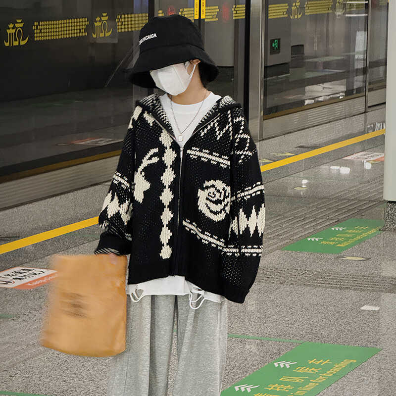 奶油布丁男童秋冬毛衣开衫