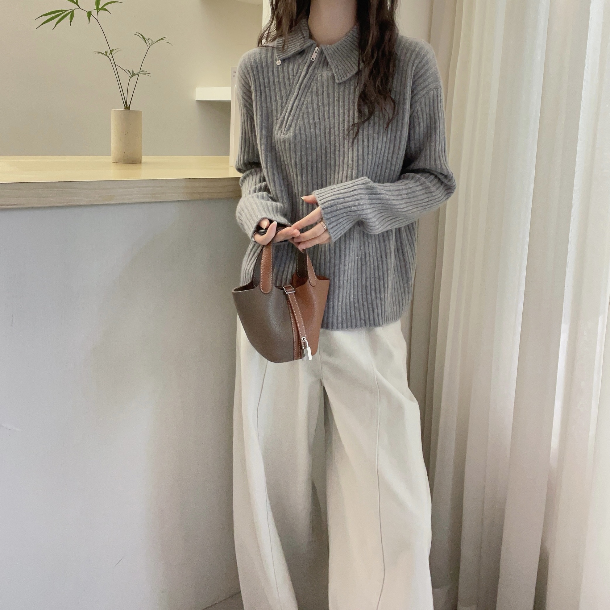 欧洲站2025冬装新款欧货翻领山羊绒针织衫女秋冬羊毛打底衫毛衣女