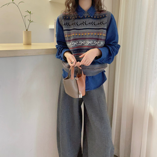 欧洲站2025早春费尔岛提花牦牛绒针织背心+衬衫女春秋韩范两件套