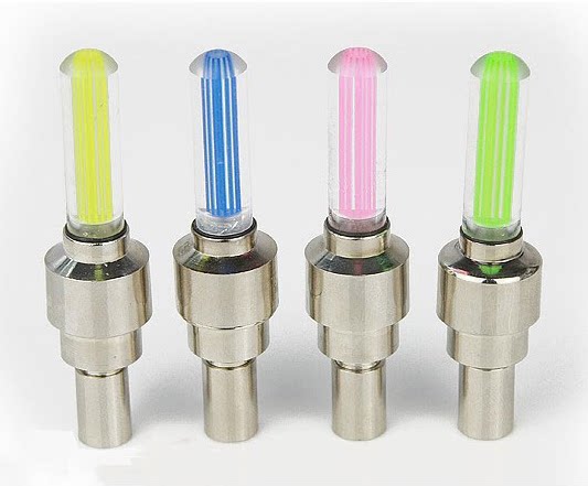 Lumière vélo GIANT - feux de Valve - Ref 2398911 Image 1