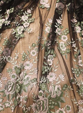 田园风绿色+淡粉色刺绣蕾丝面料z1婚纱礼服黑色网纱底布料辅料