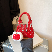 女童贝壳手拎包红色洋气女孩公主出游单肩斜挎红包宝宝拜年压岁包