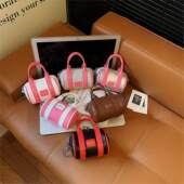 2026韩版 高颜值手提零钱包女童宝宝洋气链条斜跨口红包迷你钥匙包