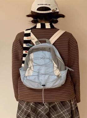 儿童出游双肩包褶皱感防水超轻户外登山包休闲运动骑行背包个性包