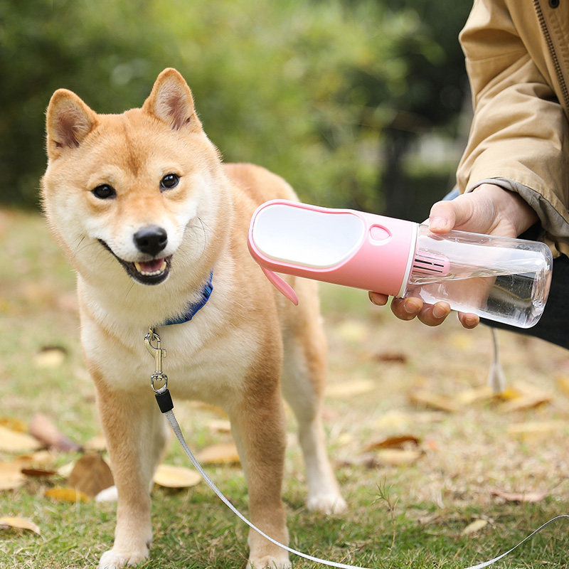 宠物便携式外出水壶水瓶随行水杯狗狗自动饮水器泰迪户外水杯用品