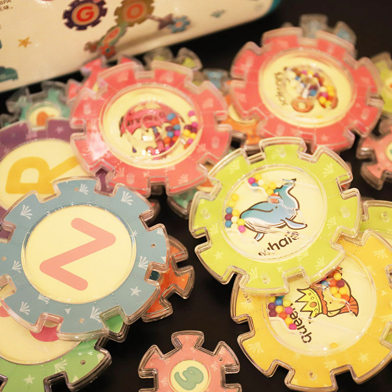 如此醉人的雪花片 还带转转乐迷宫游戏 真是太有创意太好玩了