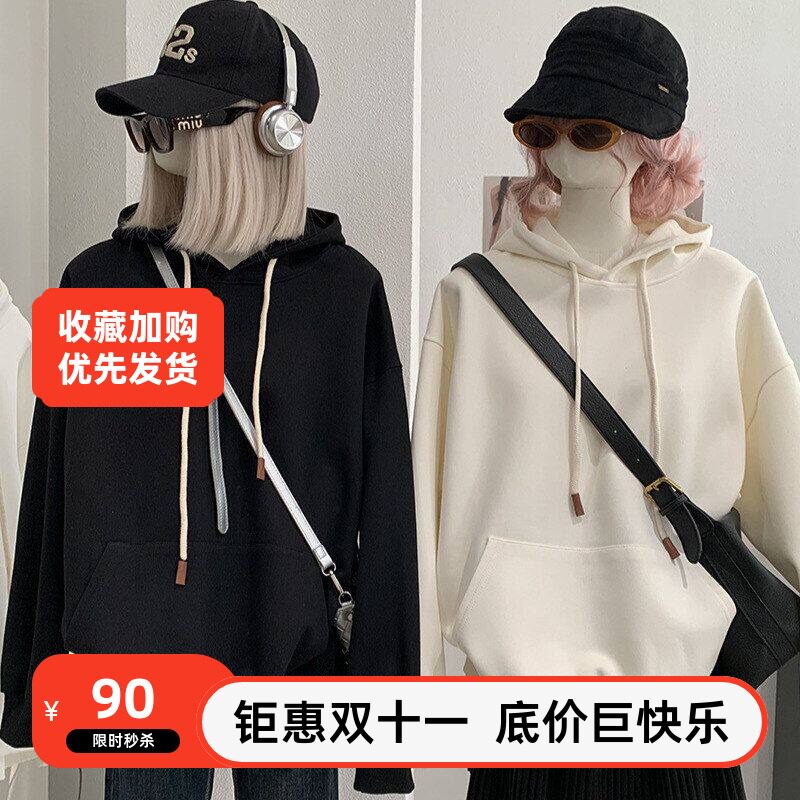99纯色女装连帽长袖袋鼠设计感