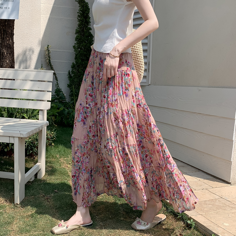 碎花蛋糕半身裙女夏季2025新款复古褶皱A字大裙摆高腰雪纺长裙子