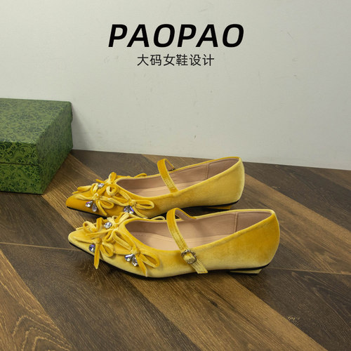 大码女鞋41到42宽脚胖玛丽珍鞋尖头绒面水钻蝴蝶结法式一字带2025