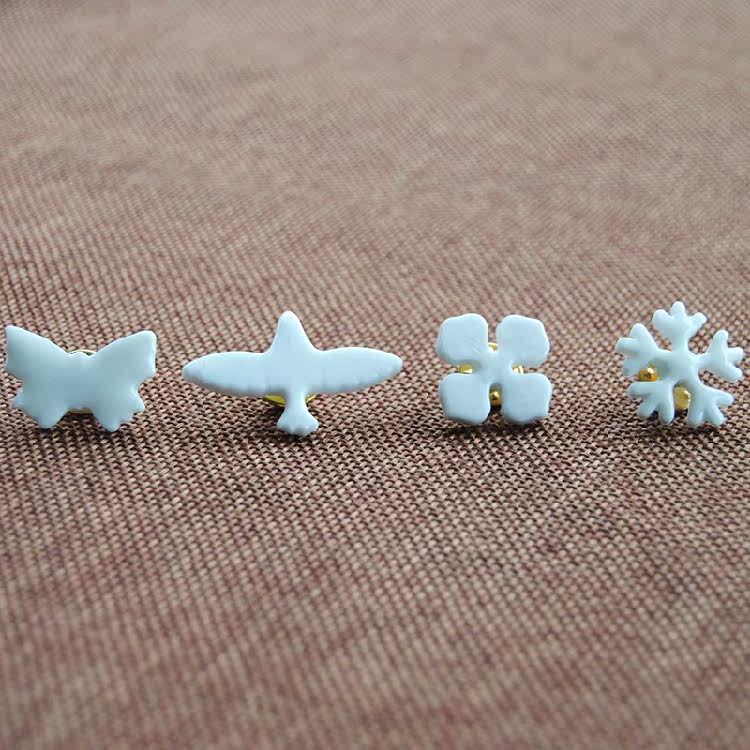 Broche femme en autre - Ref 1171732 Image 1