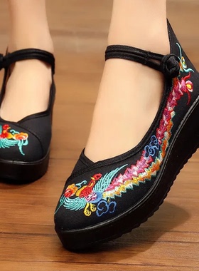 Women Fashion Round Toe Height Increased Chinese Embroidery