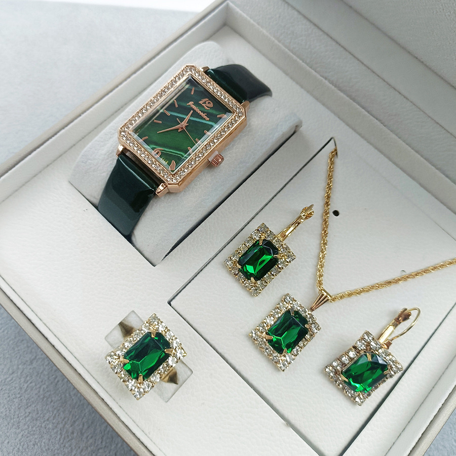 Women Fashion Quartz Watch Female Clock Square Dial Luxury