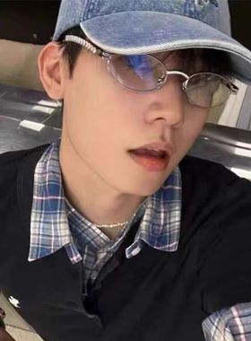 Women Rhinestone Sunglasses Stylish Oval Sun Glasses Vintage