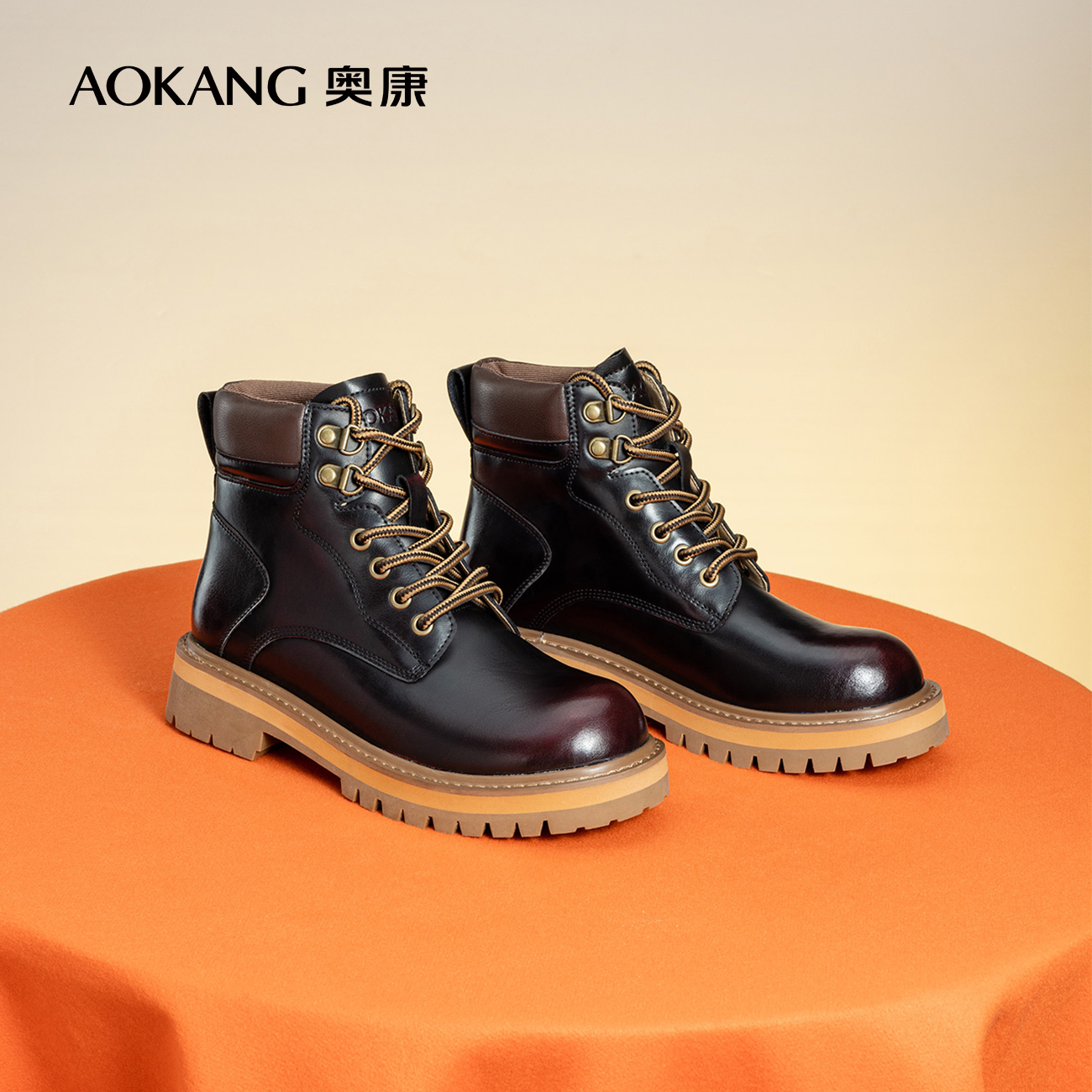 冬季马丁靴女鞋奥康时装靴