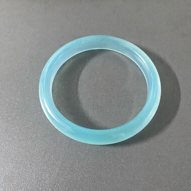 贝壳子【冰蓝手镯】专柜饰品小众高级玛瑙宝藏天蓝色女生猫眼镯子