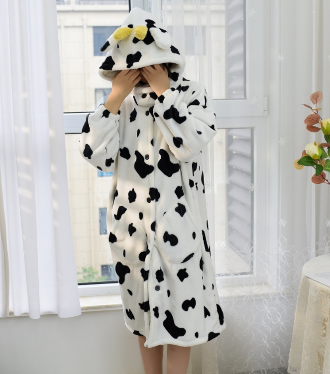 女法兰绒奶牛睡袍卡通动漫家居服