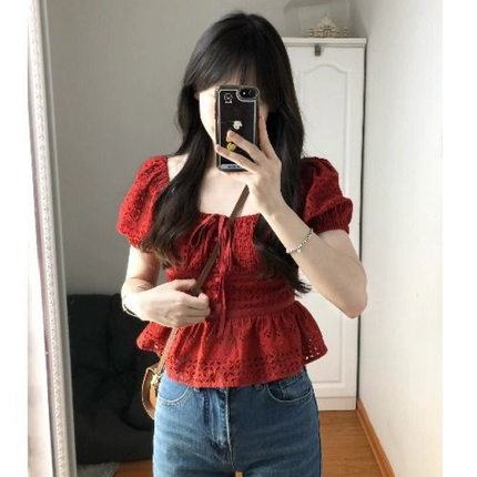 特大码斤法式镂空绣花衬衫女夏设计感小众方领泡泡袖收腰短款