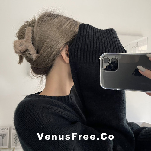 氛围感法式毛绒绒卡其色鲨鱼夹