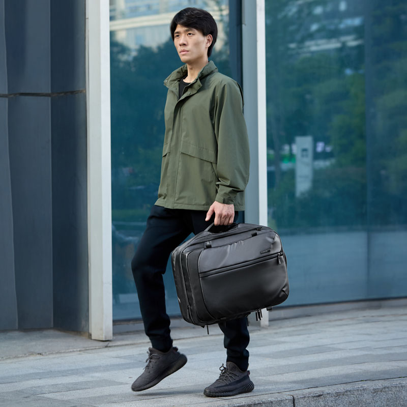 日本Sanwa山业笔记本电脑包大容量防泼水双肩包43升多功能背包出差旅行包干湿分离17寸3WAY上班通勤男包单肩