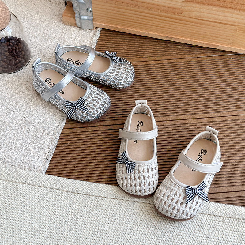 洋气女童小皮鞋儿童公主鞋子春秋女孩单鞋玛丽珍宝宝镂空凉鞋软底,童鞋/婴儿鞋/亲子鞋,皮鞋,淘宝优惠券,粉丝福利购,淘宝优惠卷