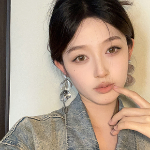 小众夸张设计感金属流苏叶子耳环2025年新款 高级感耳钉复古耳饰女