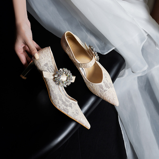 不累脚 婚纱秀禾两穿高跟鞋 Lusen绝美蕾丝婚鞋 粗跟香槟色玛丽珍鞋