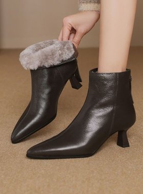 2025冬季新款黑色短靴洋气特厚加绒鞋气质百搭中筒高跟鞋马丁靴女