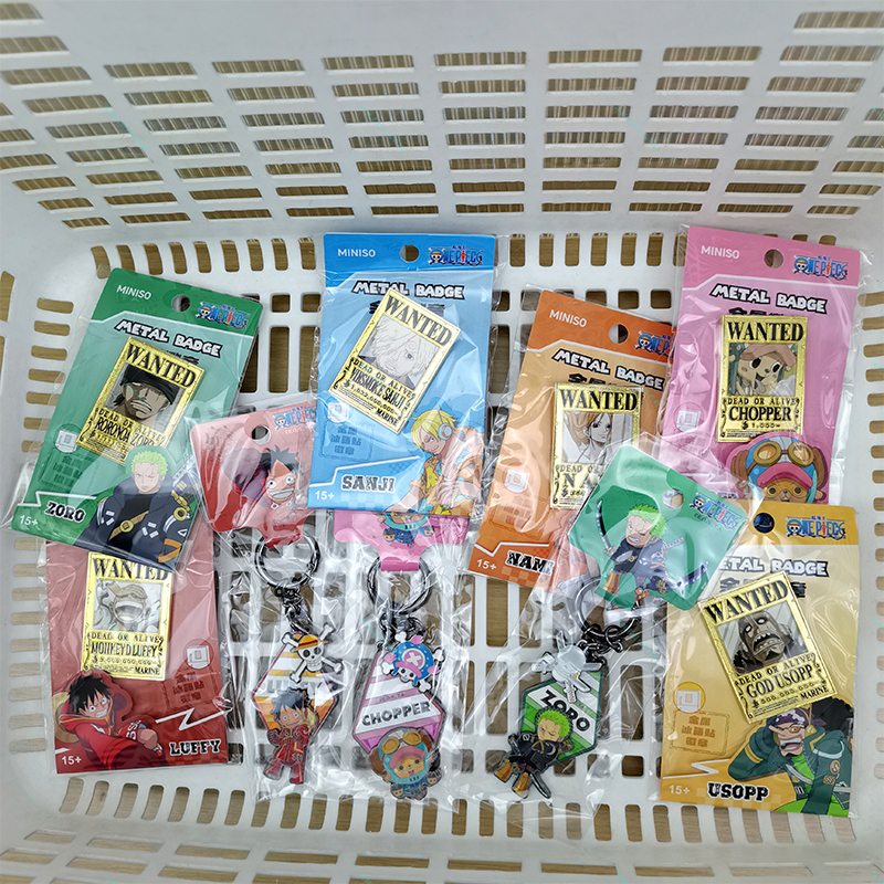 名创优品海贼王双色人物金属挂件