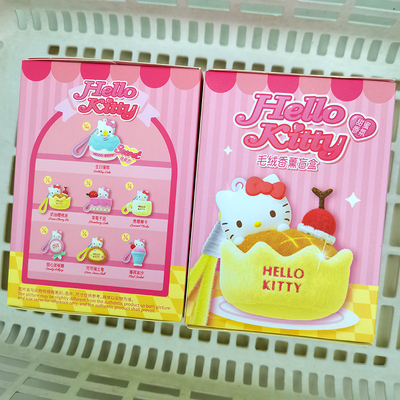 名创优品凯蒂猫甜蜜工坊香薰盲盒