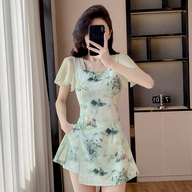 名媛气质旗袍套装女夏时尚减龄收腰显瘦方领改良连衣裙短裤两件套