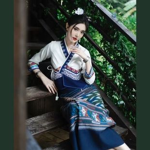 傣族服装女款衬衣旅拍半身裙套装活动演出民族风改良版一片式裹裙