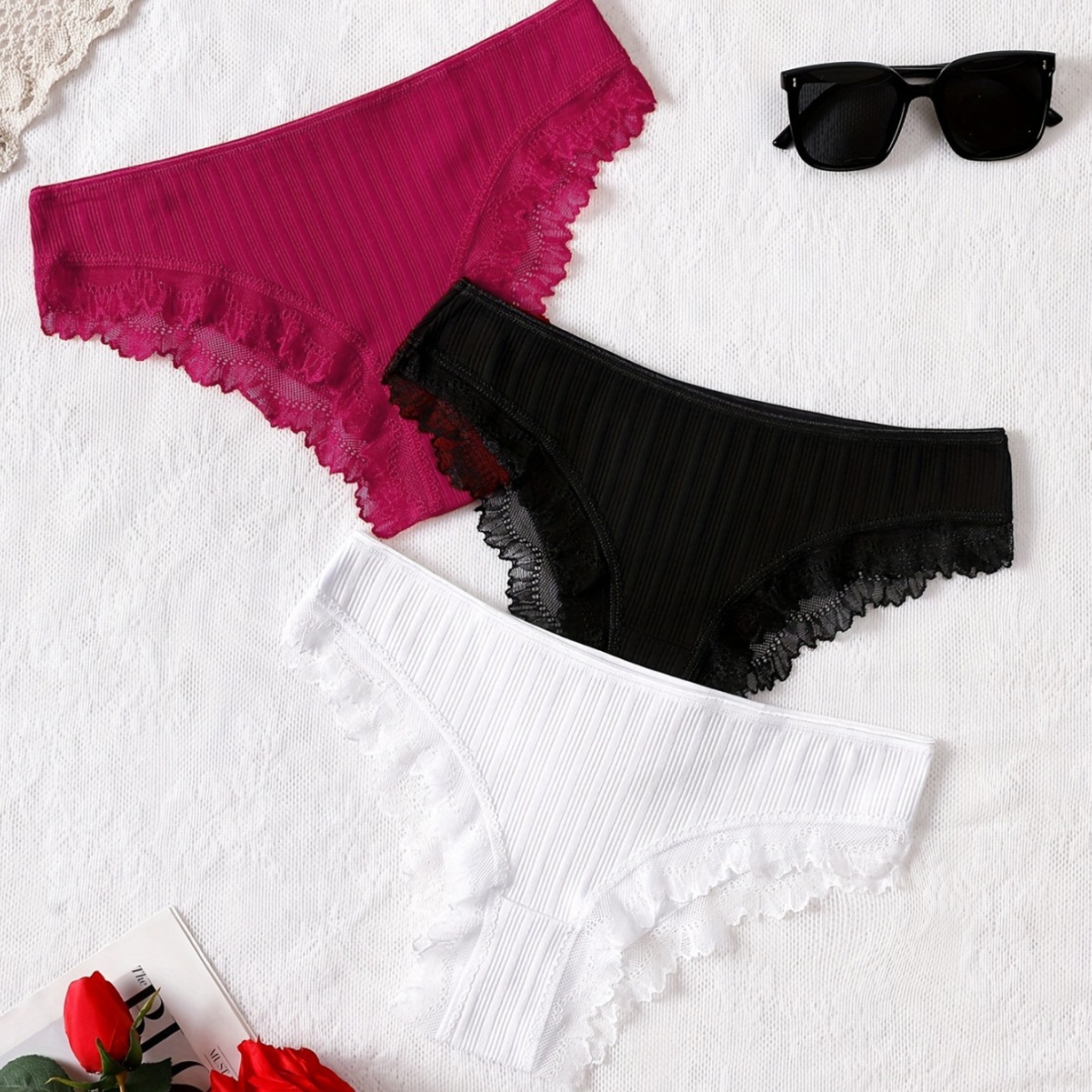 女士蕾丝拼接三角裤 舒适性感bikini 简约棉坑条中腰内裤跨境