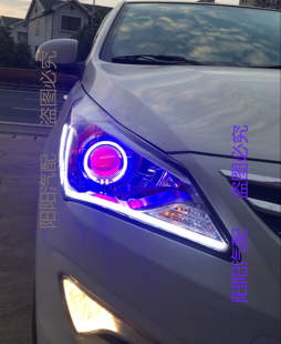 透镜氙气灯光导天使眼恶魔 改装 现代新瑞纳大灯总成14 15款