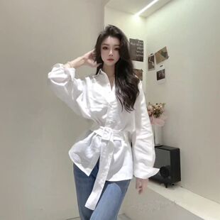 2026年韩系气质通勤收腰显瘦长袖设计感衬衫配腰带春夏上衣宽松