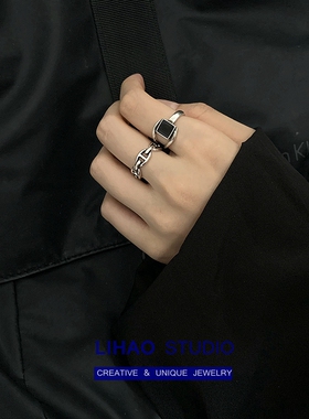 LIHAO复古做旧黑色方戒小众设计INS潮冷淡风暗黑系嘻哈食指戒指女