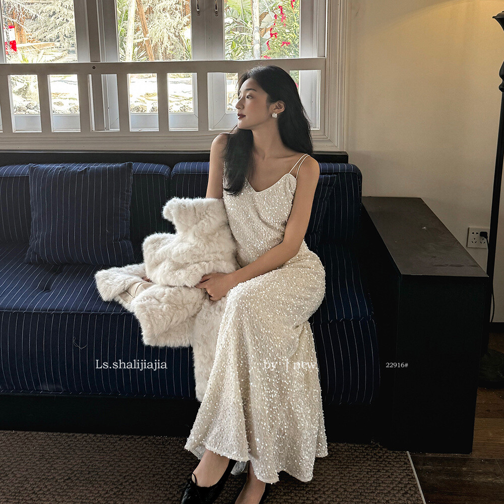 LS述致 法式名媛吊带亮片连衣裙女气质宴会礼裙秋冬内搭长裙22916