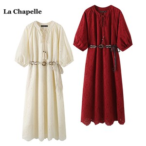 拉夏贝尔/La Chapelle秋季新款钩花镂空V领连衣裙女温柔风中长裙