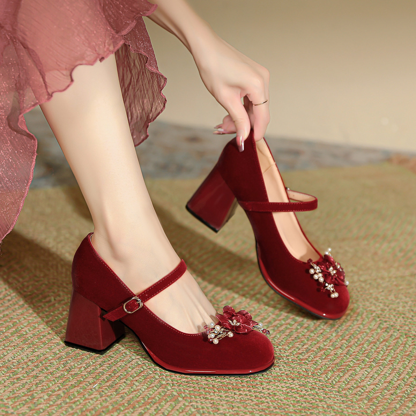 2026新款小码女鞋30 31 32 33红色婚鞋粗跟新娘鞋高跟鞋大码41-44,女鞋,婚鞋,淘宝优惠券,粉丝福利购,淘宝优惠卷