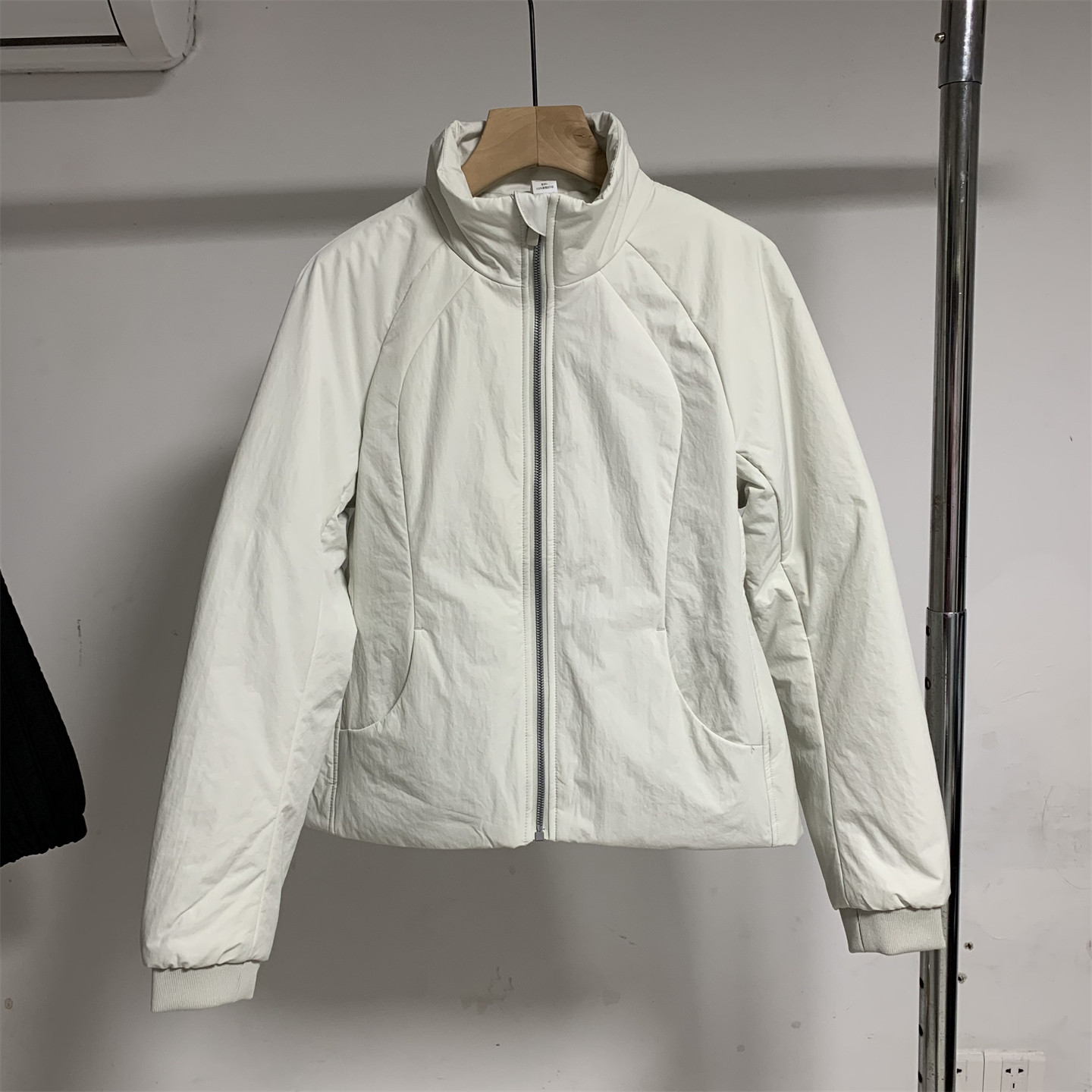 实拍正品剪标lulu秋冬新轻薄修身显瘦塑形运动瑜伽棉服衣女