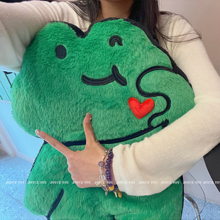 原创比心抱枕可爱猪猪毛绒玩具女生睡觉玩偶客厅沙发靠枕床上礼物